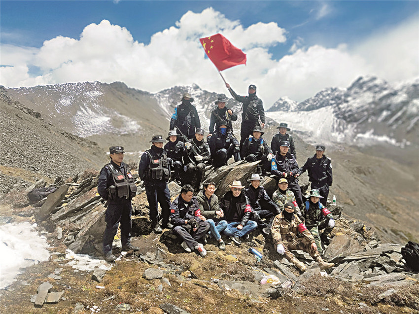 在沙德.jpg 在沙德.jpg